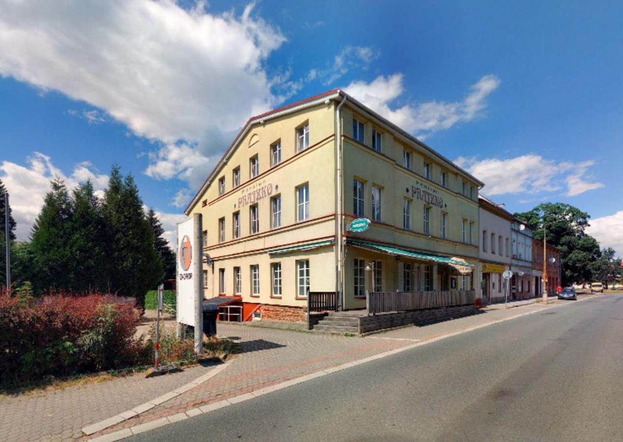 Penzion Prajzko, Hronov Eksteriør billede